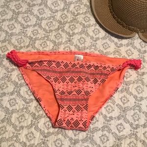 NWOT Hula Honey bikini bottom